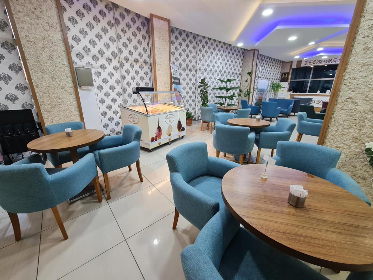 Ecrin Hotel Altintas ภายนอก รูปภาพ